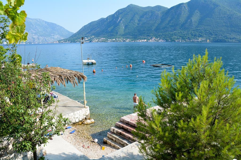 Apartments Krivokapic Perast Exterior photo